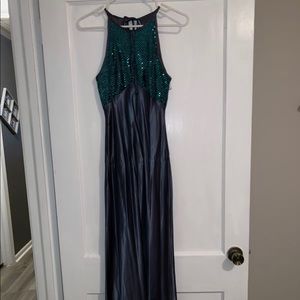 Women dress